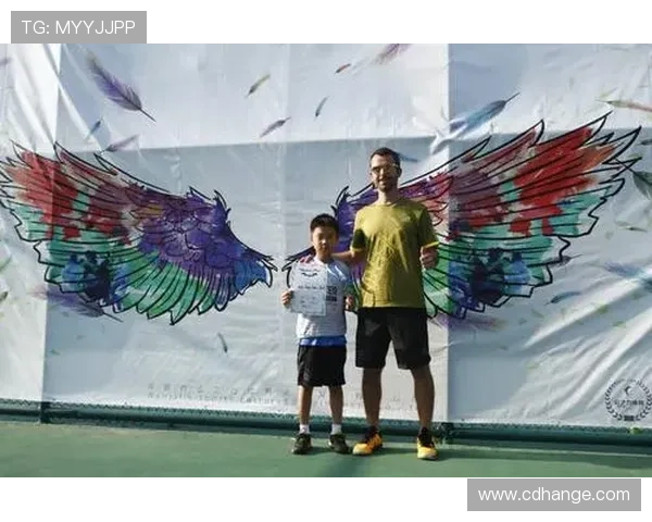 深圳网球队的拼搏之路：从默默无闻到杯赛荣耀的奋斗故事