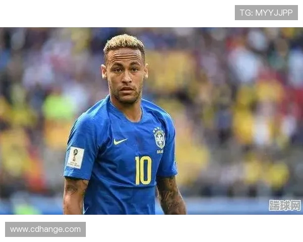 足球明星赛场发型大赏各式风格尽显个性魅力与时尚态度